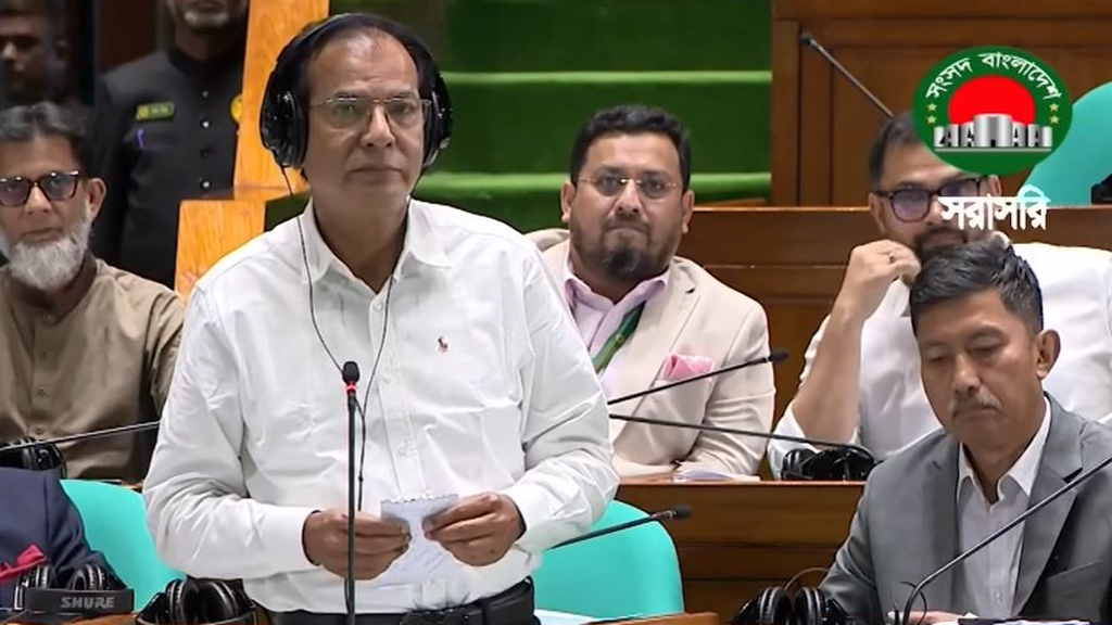 কয়েকদিনে পাহাড়ধসে ৩০ জন মারা গেছে: সংসদে দুর্যোগমন্ত্রী