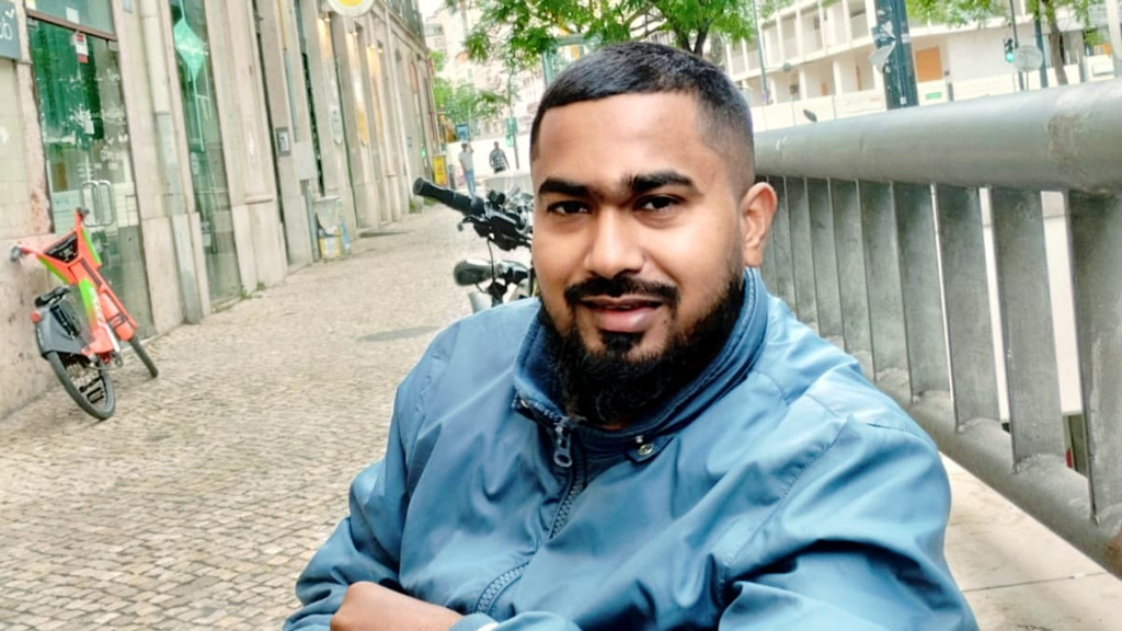 পর্তুগালে বসবাসের বৈধতা পেয়েও থাকা হলো না কামরুলের, ফিরল নিথর দেহ