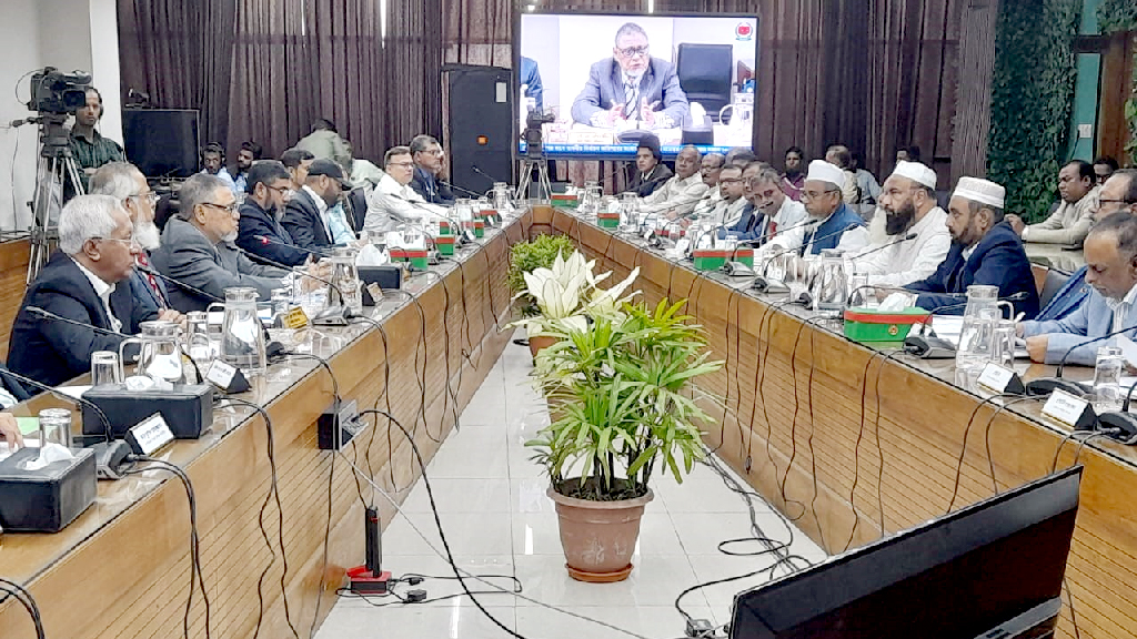 রাজনৈতিক দলগুলোর সহযোগিতা না পেলে নির্বাচন প্রশ্নবিদ্ধ হয়ে যাবে: সিইসি