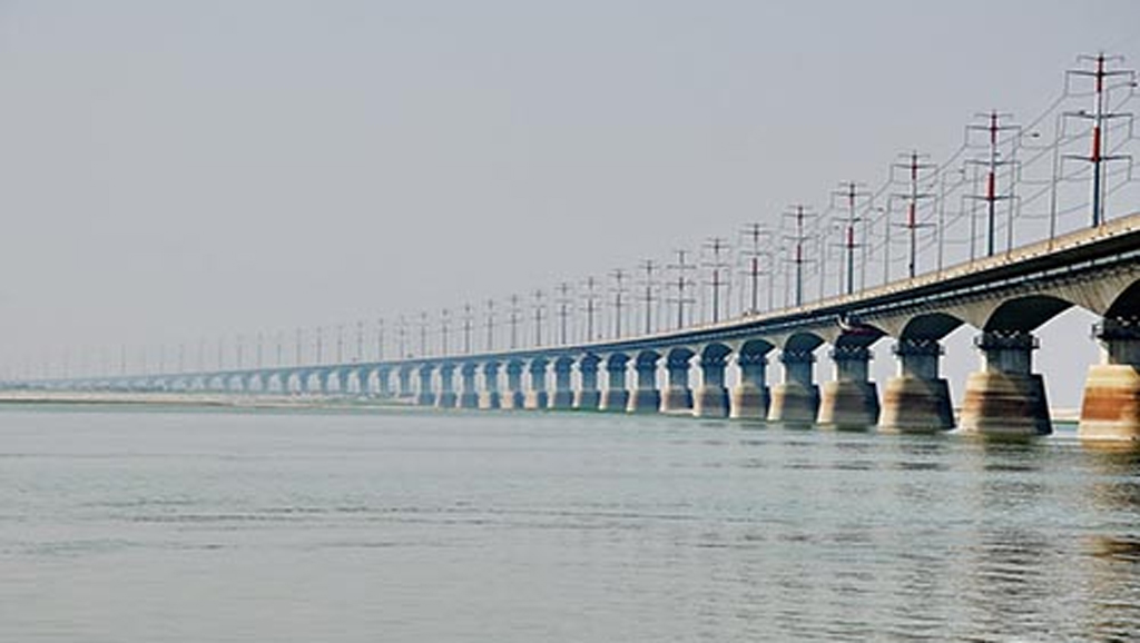 যমুনা সেতুর পরিত্যক্ত রেললাইন যুক্ত হবে সড়কে, চীনা প্রতিষ্ঠানের সঙ্গে চুক্তি সাক্ষর