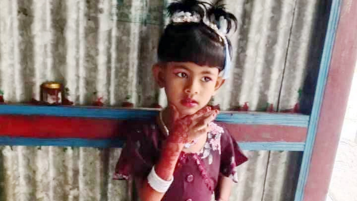 নরসিংদীতে নিখোঁজ শিশুর অর্ধগলিত মরদেহ উদ্ধার