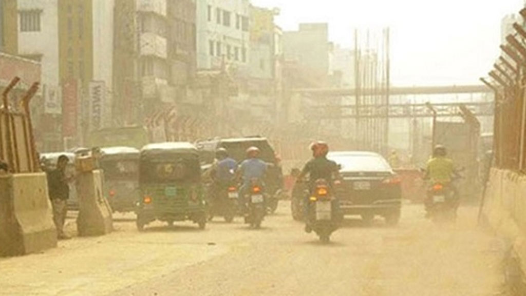 আজ ঢাকার বাতাসে দূষণ কিছুটা কম, শীর্ষে চেংদু