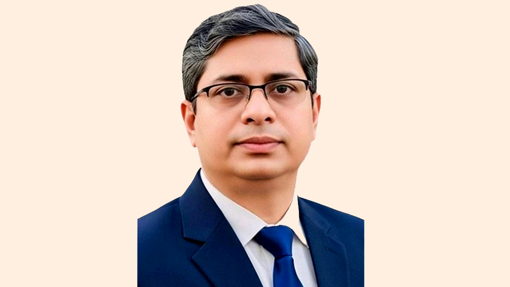 ড. ইউনূস লন্ডনে গিয়ে ক্যাপ্টেনকে ট্রফি দিয়ে নির্বাচনের তারিখ এনেছেন: সংসদে প্রতিমন্ত্রী শাহে আলম