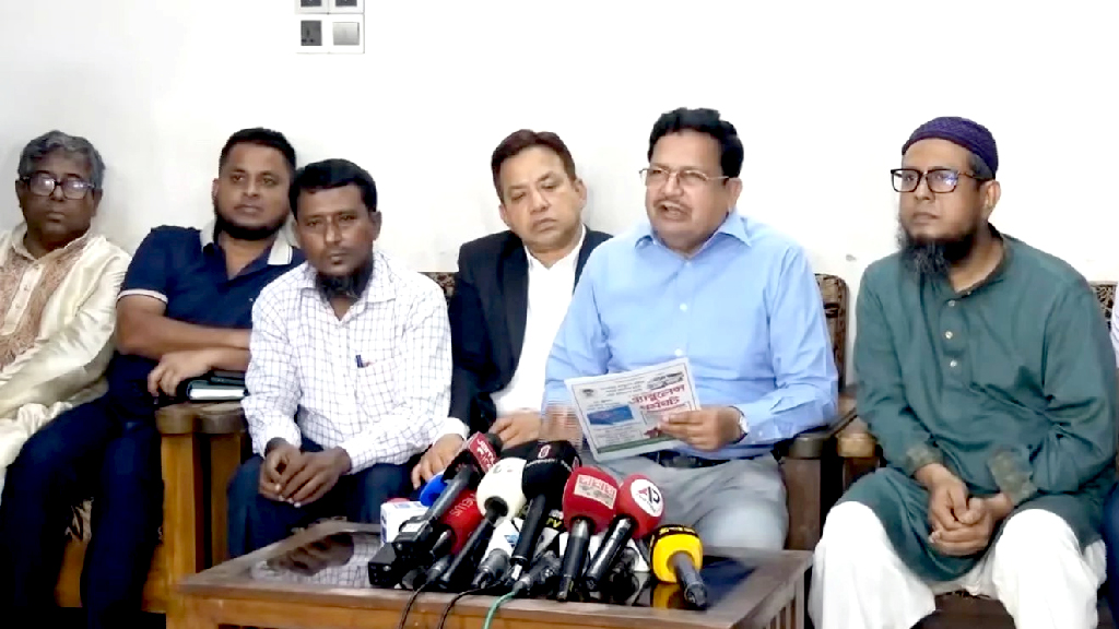 এক মাসের মধ্যে দাবি পূরণের আশ্বাসে অ্যাম্বুলেন্স ধর্মঘট প্রত্যাহার