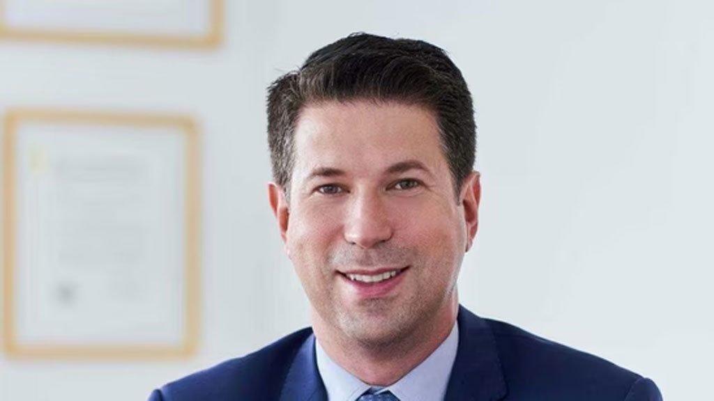 ভিত্তিহীন অভিযোগে হার্ভার্ডের অধ্যাপককে গ্রেপ্তার করল মার্কিন অভিবাসন কর্তৃপক্ষ