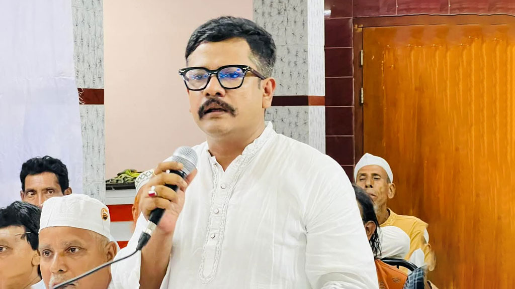 আওয়ামী লীগে যোগ দেওয়া বিএনপি নেতাকে এবার আইনজীবী ফোরাম থেকে বহিষ্কার