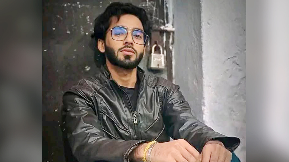 আর্জেন্টিনার জয় উদযাপনে ভিডিও ধারণ করতে গিয়ে বিদ্যুতায়িত হয়ে যুবকের মৃত্যু
