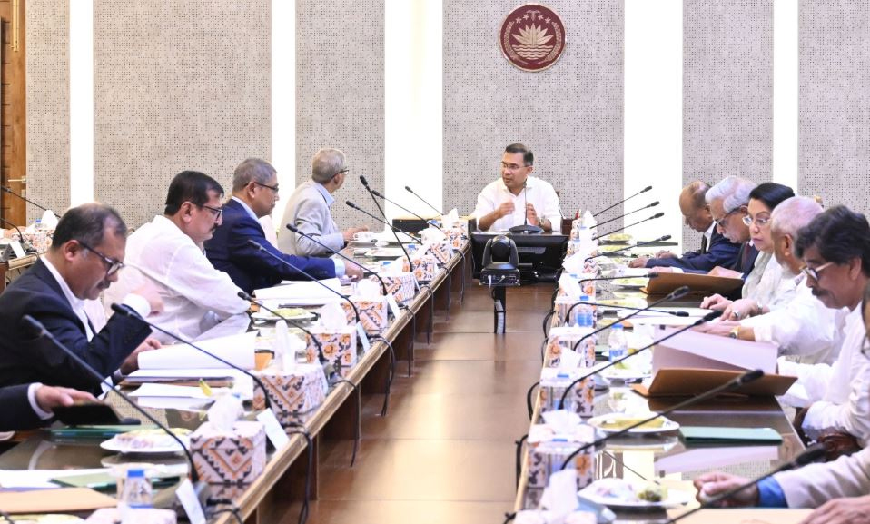 চার বছরে ১০ হাজার মেগাওয়াট সৌরবিদ্যুৎ উৎপাদনের পরিকল্পনা