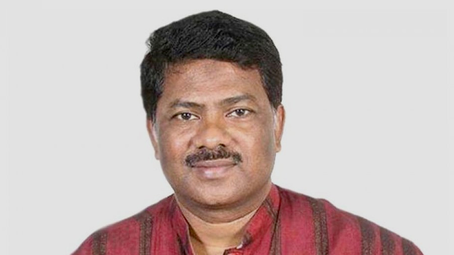 নামের আগে অ্যাডভোকেট যুক্ত করতে চান হুইপ দুলু, ইসির না