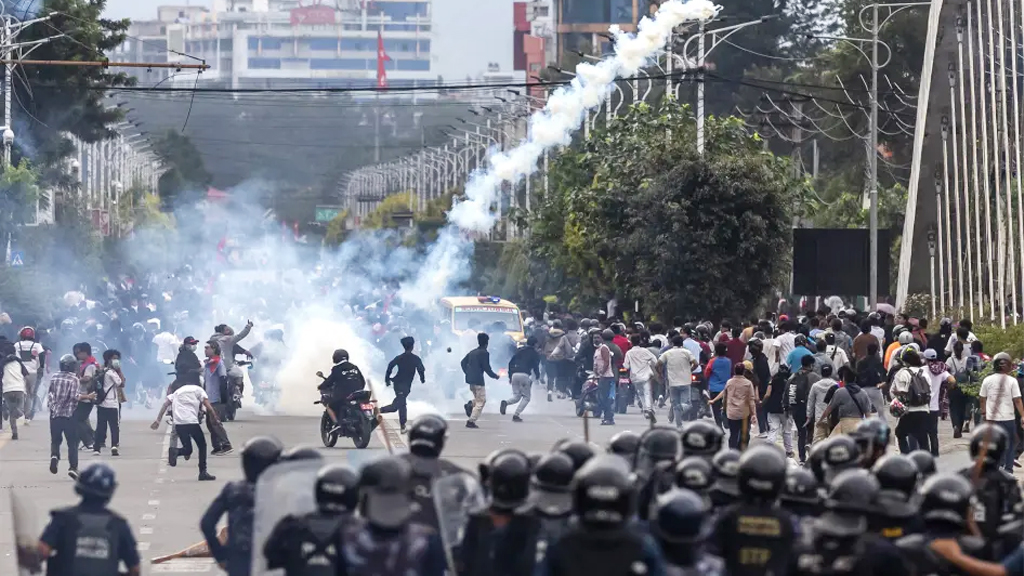 নেপালে জেন-জি বিক্ষোভে নির্বিচার হত্যার নেপথ্যে পুলিশ, দায় এড়ানোর নোংরা খেলায় প্রশাসন