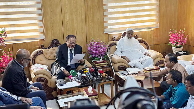 ইমাম-পুরোহিত-যাজকেরা মাসে পাবেন ৫ হাজার টাকা, উদ্বোধন ১৪ মার্চ