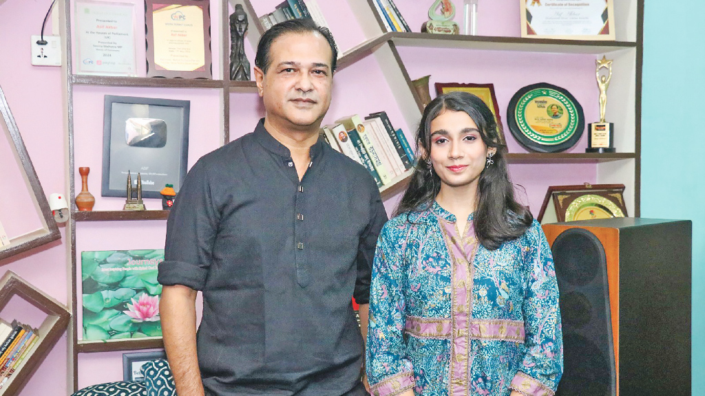 নতুন সংগীতায়োজনে ‘ট্র্যাজেডি পিলখানায়’, আসিফের সঙ্গে রোদসী