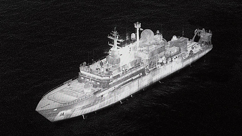 ব্রিটিশ পাইলটদের দিকে রুশ গুপ্ত জাহাজের লেজার তাক নিয়ে ইউরোপে উত্তেজনা