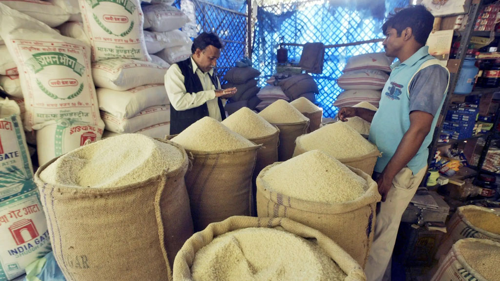 বাংলাদেশ শুল্কমুক্ত আমদানির ঘোষণা দিতেই ভারতে হু হু করে বাড়ছে চালের দাম