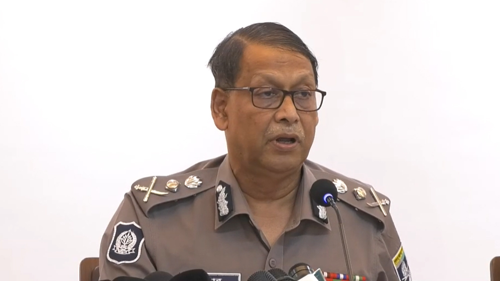 কেরানীগঞ্জের মাদ্রাসায় বিস্ফোরণ না হলে নির্বাচনে জঙ্গি হামলার আশঙ্কা বেশি থাকত: আইজিপি