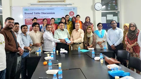 নারী প্রতিনিধিত্ব ও যৌথ গ্রন্থ রচনা নিয়ে ডিআইইউতে গোলটেবিল আলোচনা