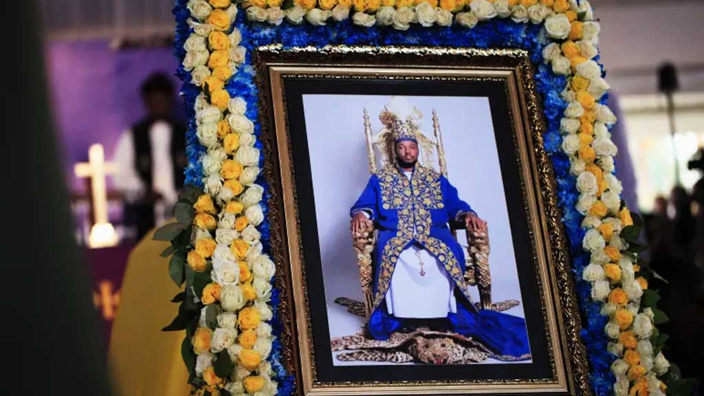 উগান্ডার রাজা সমাহিত—এবার রহস্যময় পুত্র ও উত্তরাধিকার নিয়ে বিরোধ