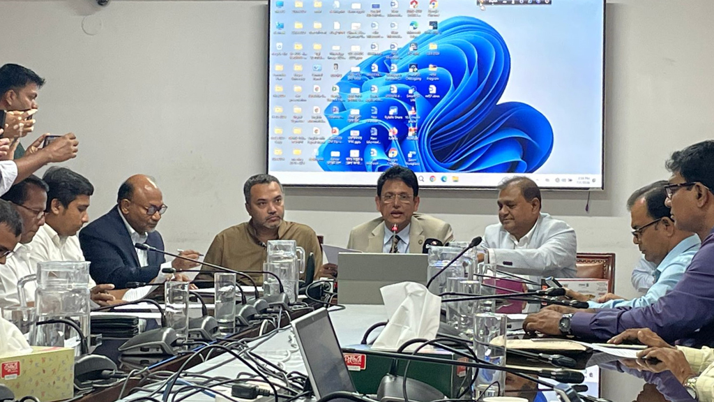 এইচএসসি পরীক্ষা শুরু কাল, বেড়েছে পরীক্ষার্থী, কেন্দ্র ও প্রতিষ্ঠানের সংখ্যা