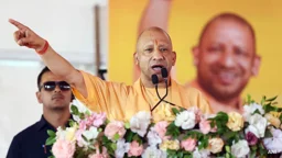‘রেজিম চেঞ্জ’ চেষ্টায় জড়িতদের সরকারি চাকরি দেবে না যোগী সরকার