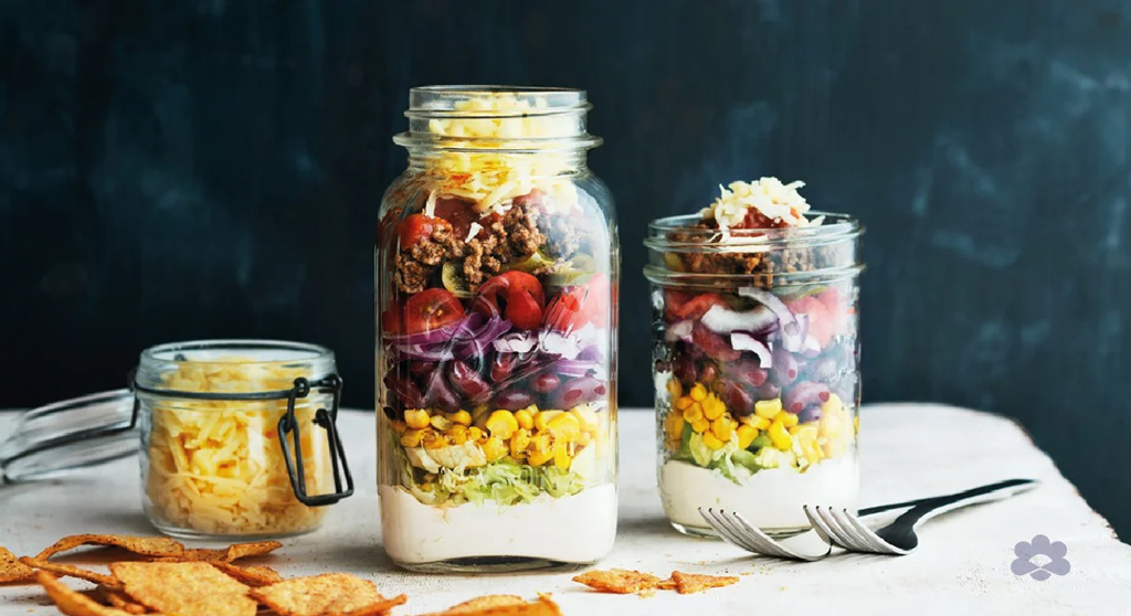 ইফতারে রাখতে পারেন মেক্সিকান জার সালাদ