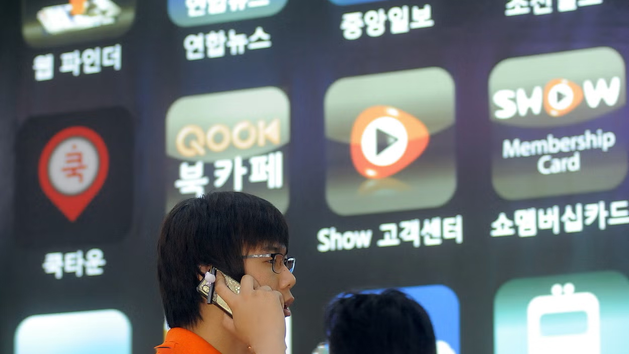 ডেটিং অ্যাপে পরিচয়, দেখা করতে গিয়ে ছুরিকাঘাত করলেন তরুণী