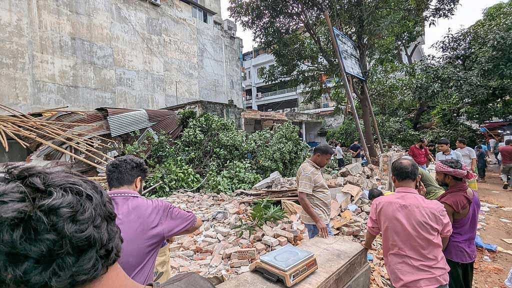 আইনশৃঙ্খলা পরিস্থিতি: একের পর এক দখলবাজি