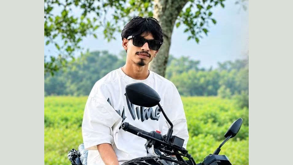 হোসেনপুরে কিশোরের ঝুলন্ত মরদেহ উদ্ধার