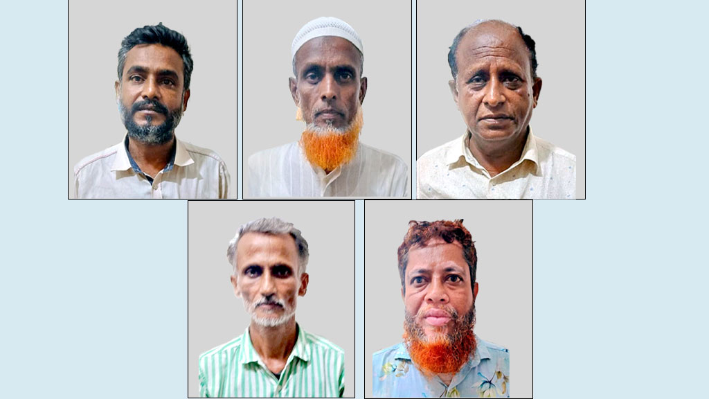 ফুলবাড়ীতে বিস্ফোরক মামলায় সাবেক চেয়ারম্যানসহ ৫ নেতা গ্রেপ্তার
