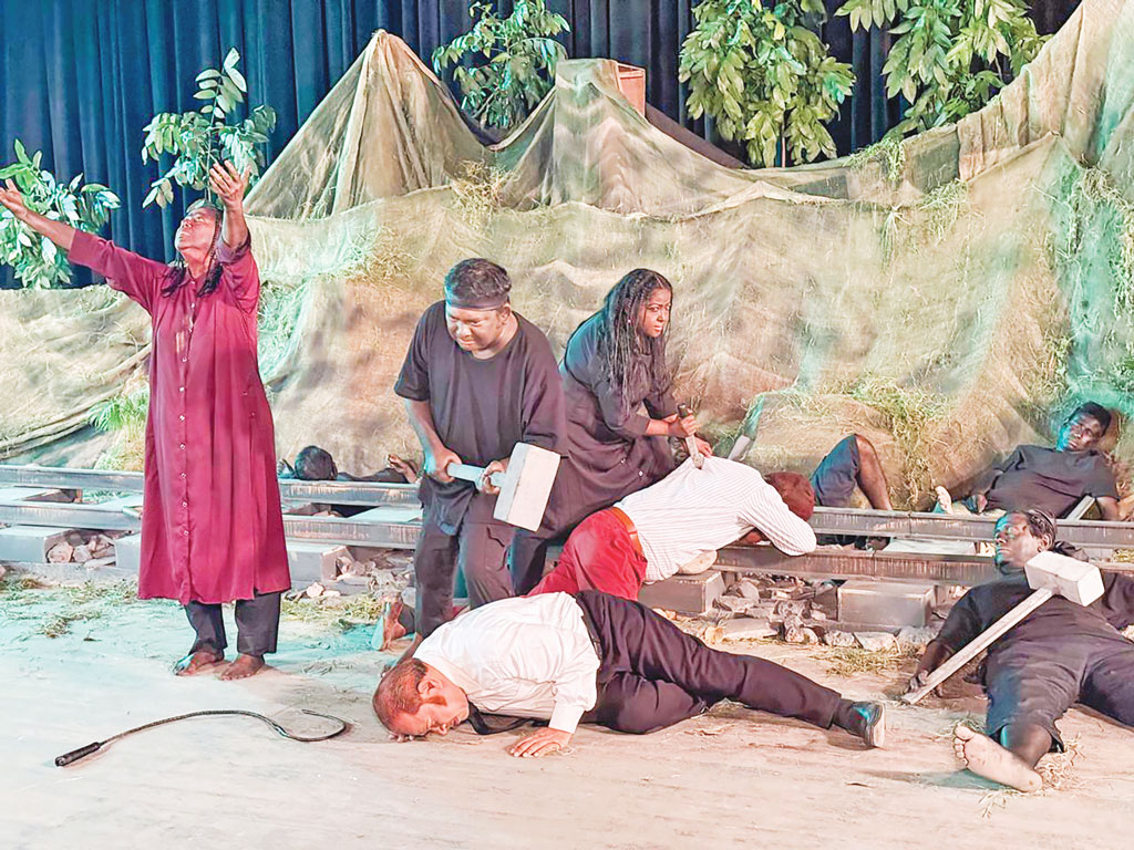 আরণ্যকের দিনব্যাপী আয়োজন বিটিভিতে ‘জন হেনরী’