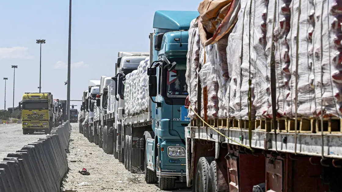 গাজা-পশ্চিম তীরের ৩৭ ত্রাণ সংস্থার লাইসেন্স ১ জানুয়ারি থেকে স্থগিত করেছে ইসরায়েল