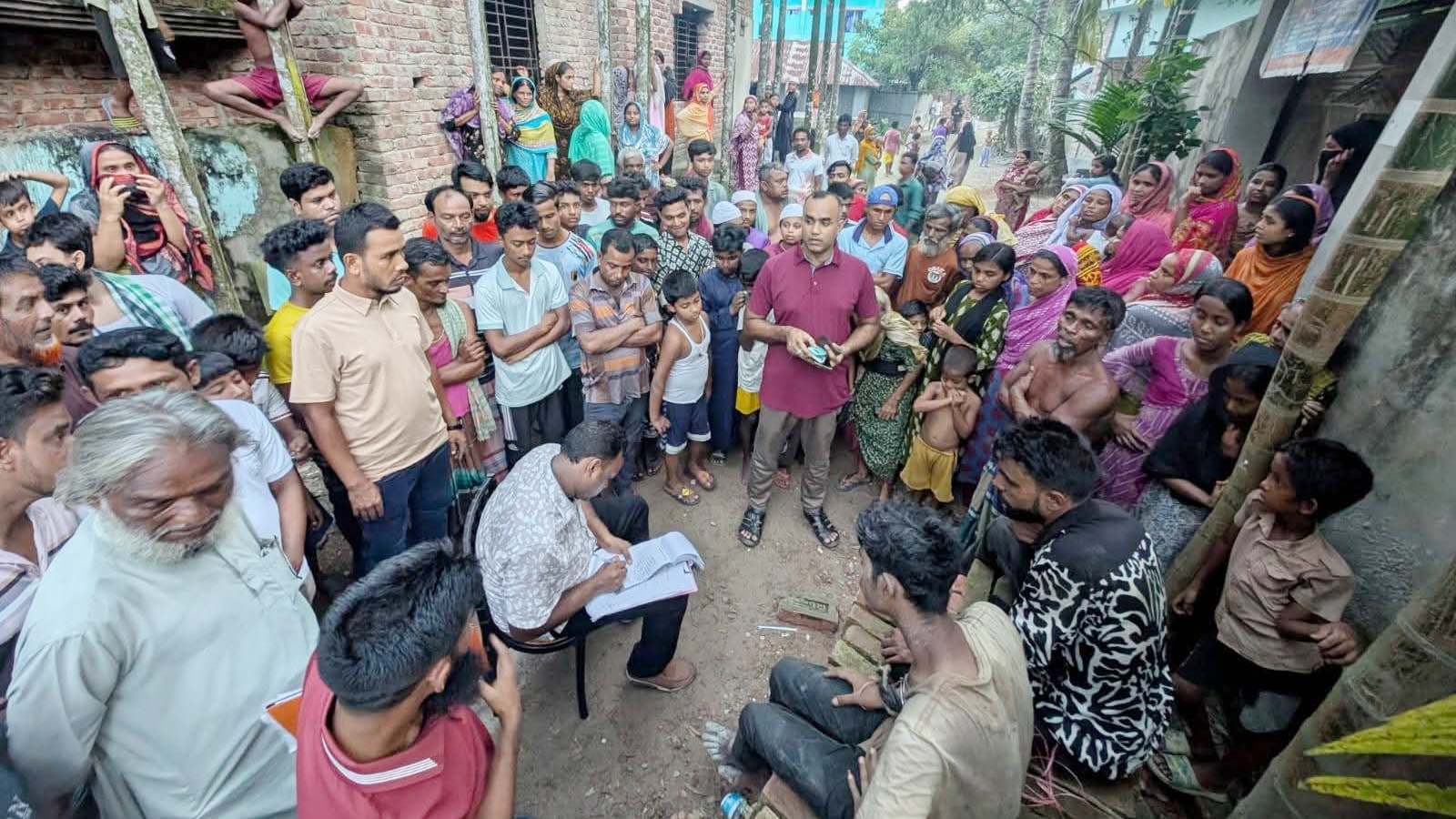 ত্রিশালে মাদক সেবনের দায়ে ২ জনের কারাদণ্ড