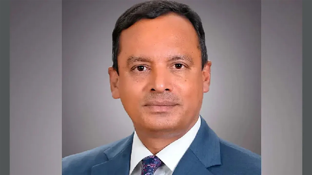অ্যাটর্নি জেনারেলকে হুমকির অভিযোগ, ৪ ডিএজিকে নোটিশ
