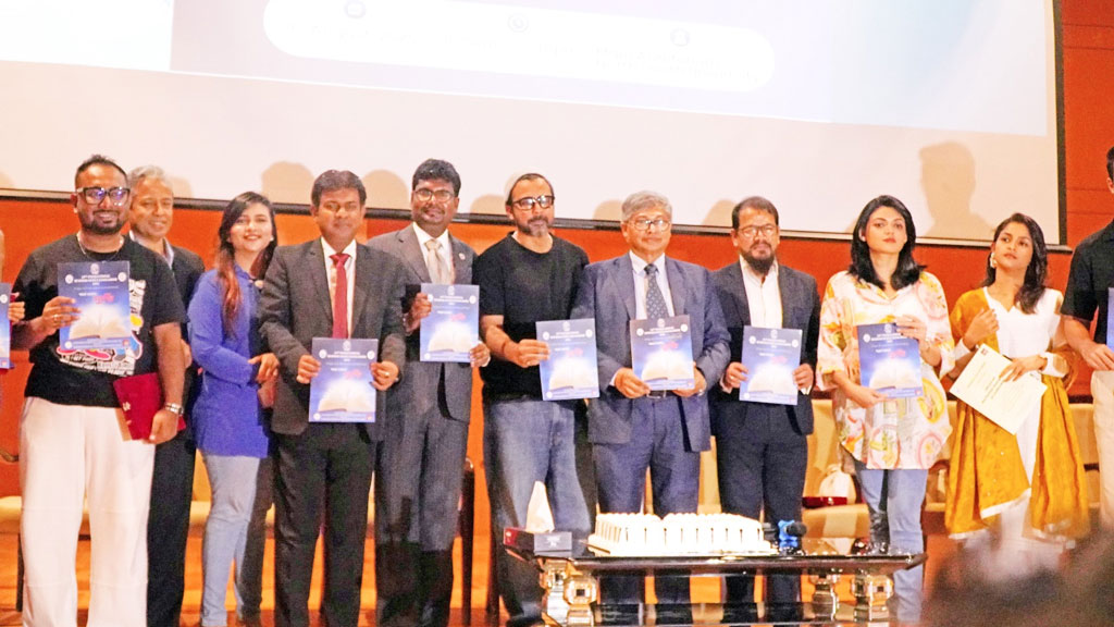 নর্থ সাউথ ইউনিভার্সিটির বিজনেস জিনিয়াসে তারকাদের মেলা