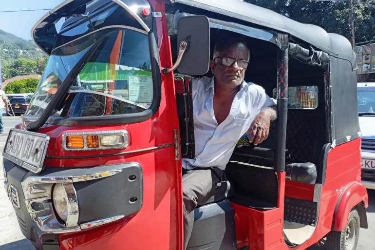 আবারও অর্থনৈতিক সংকটের মুখে শ্রীলঙ্কা