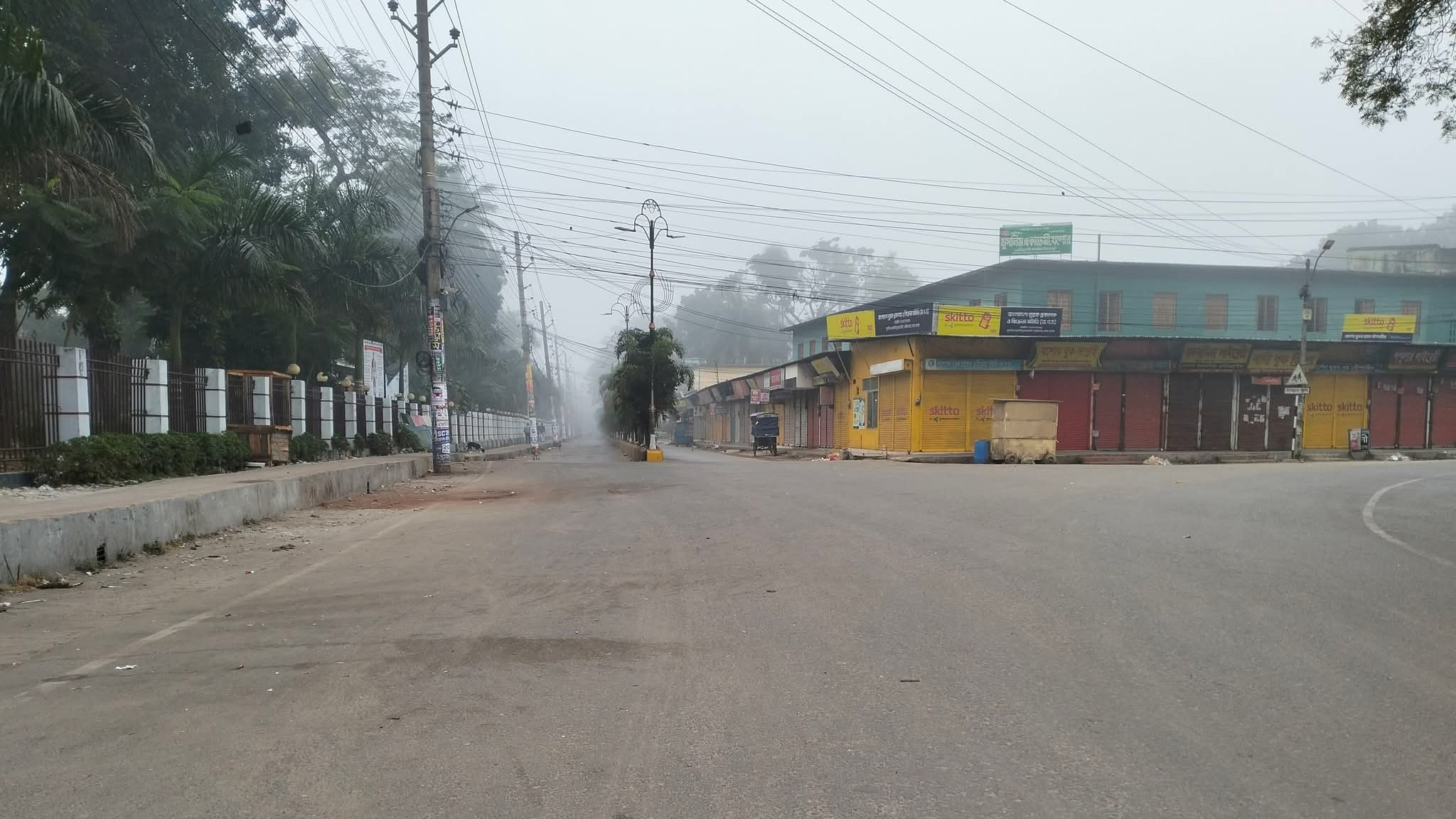 যশোরে তীব্র শীতে কাবু জনজীবন