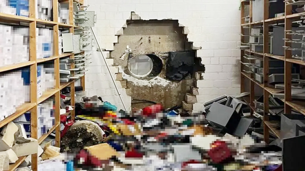 জার্মানিতে হলিউড স্টাইলে ডাকাতি, ব্যাংকের ভল্ট কেটে ৩ কোটি ইউরো লুট