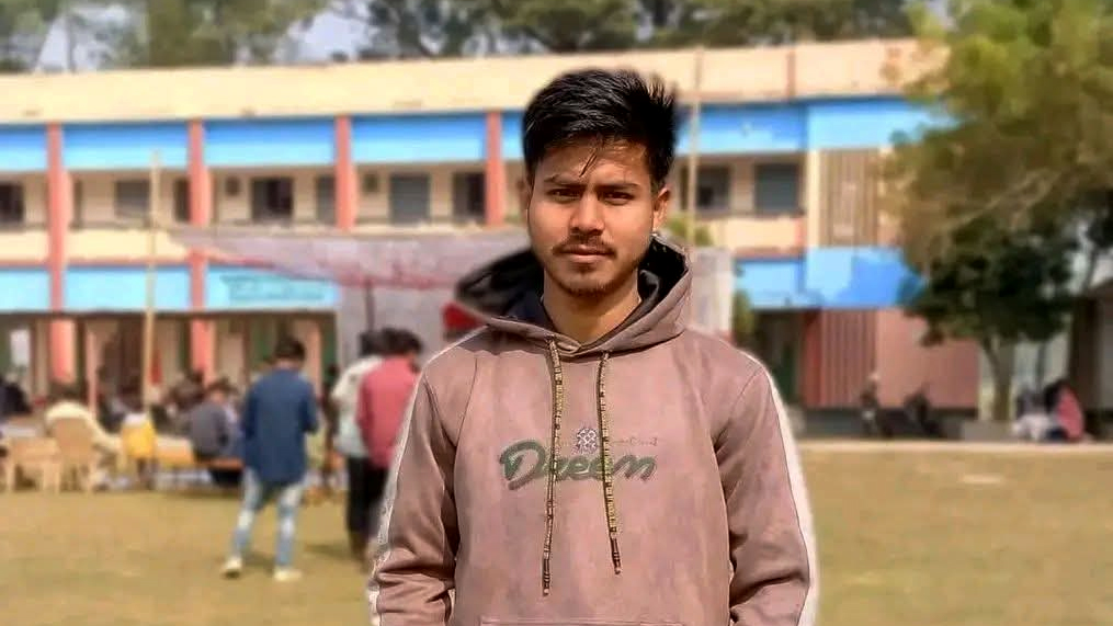 পিকনিক শেষে বাড়ি ফেরার পথে সড়ক দুর্ঘটনায় যুবক নিহত