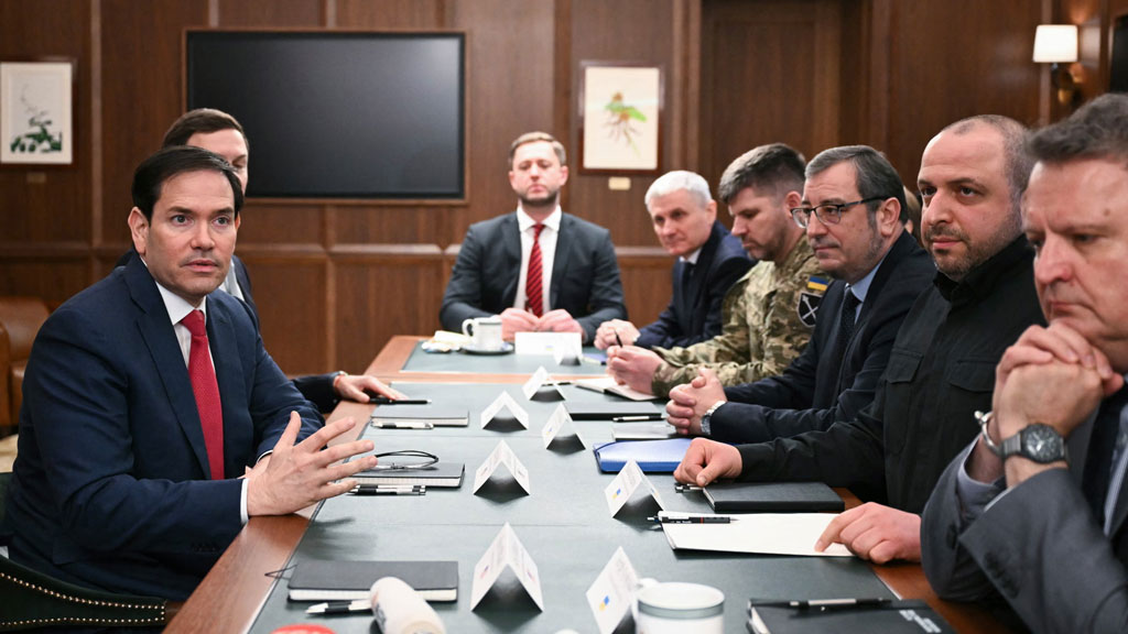 যুদ্ধের সমাপ্তি টানতে এবার ফ্লোরিডায় বসল ইউক্রেন-যুক্তরাষ্ট্র