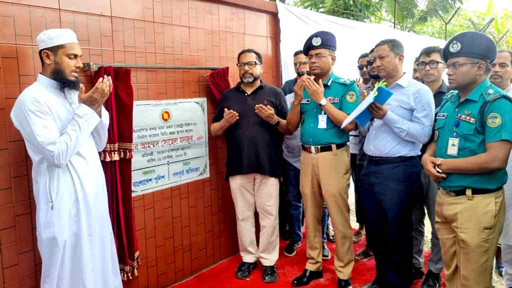 গণপূর্তের দুর্নীতির বিষয়ে সরকার নজর রাখছে: প্রতিমন্ত্রী
