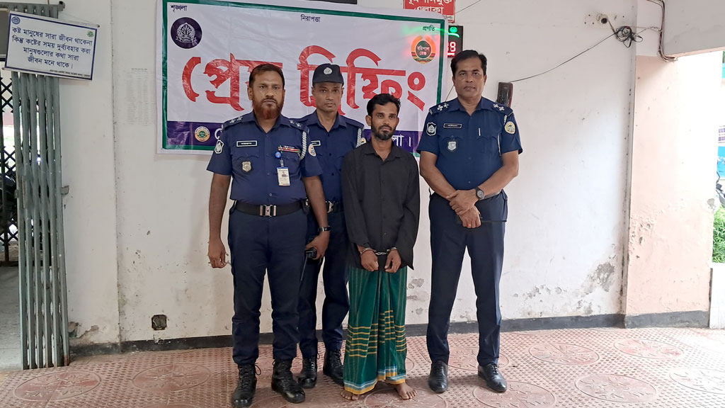 ভোলায় গৃহবধূর হাত-পা বেঁধে ধর্ষণের পর ভিডিওধারণ, যুবক গ্রেপ্তার