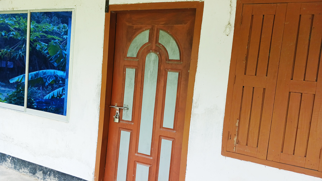 ভোলায় ইউপি প্রশাসকের কক্ষে তালা, অভিযোগ বিএনপি নেতার বিরুদ্ধে
