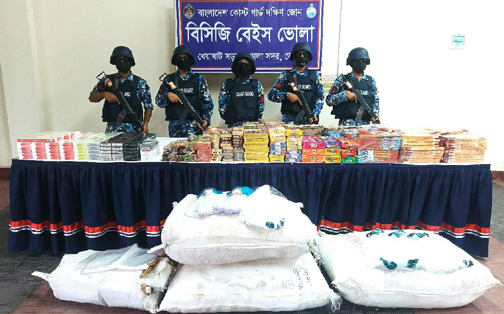 এসএ পরিবহন কুরিয়ারে অভিযান, ৭ কোটি টাকার কারেন্ট জাল জব্দ