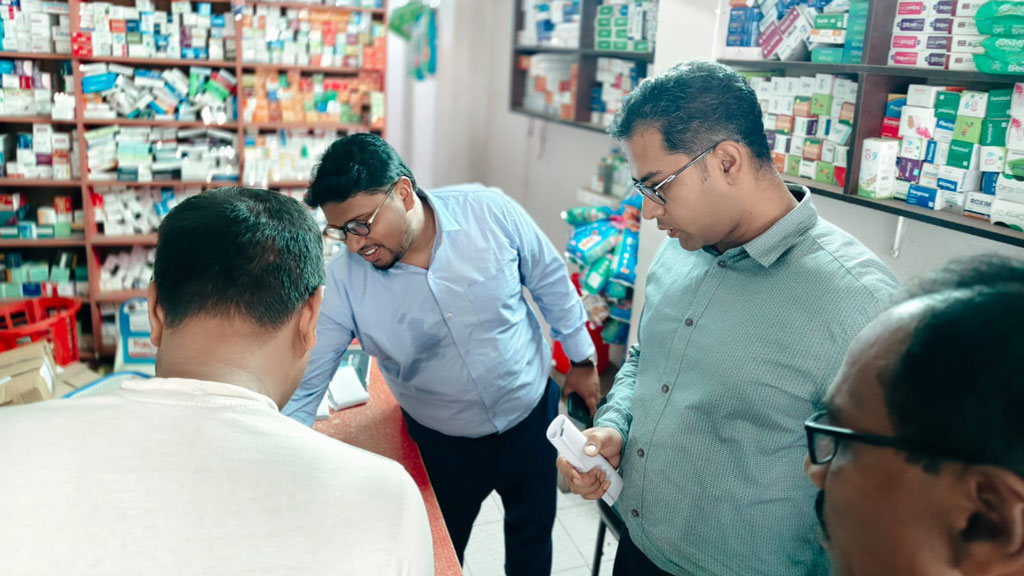 ভোলায় ভ্রাম্যমাণ আদালতের অভিযান, তিন ব্যবসায়ীকে জরিমানা