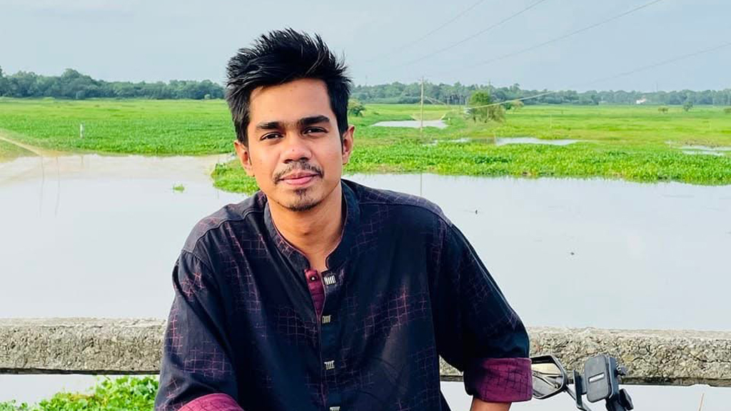 সোহরাওয়ার্দী উদ্যানে ছুরিকাঘাতে ঢাবি শিক্ষার্থী নিহত