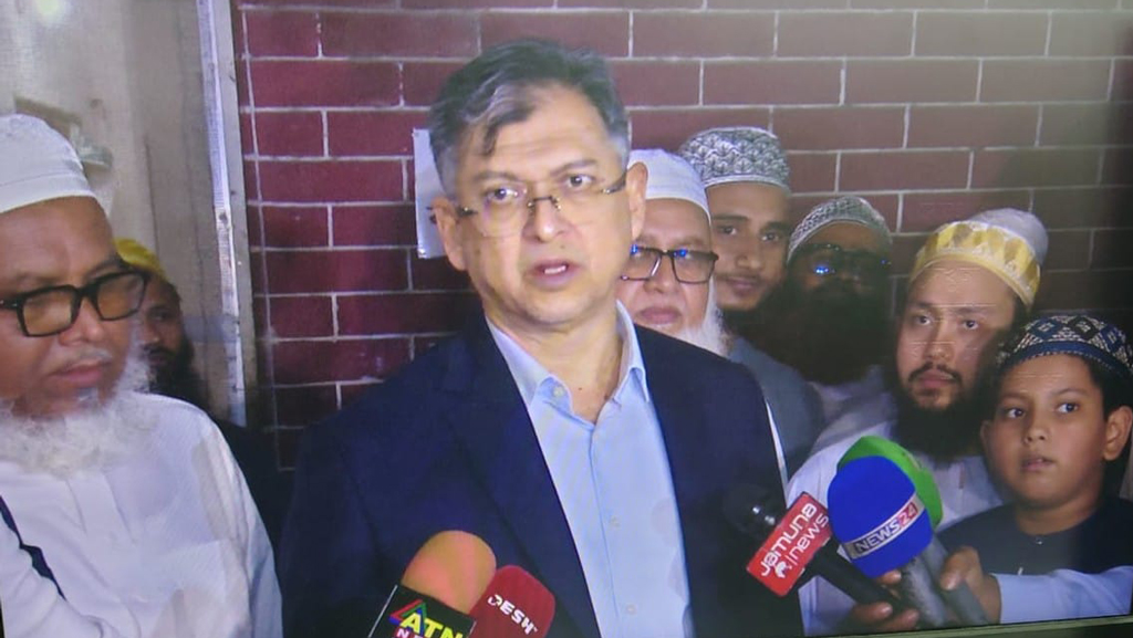 ছারছীনা পীরের সঙ্গে দেখা করলেন সালাহউদ্দিন