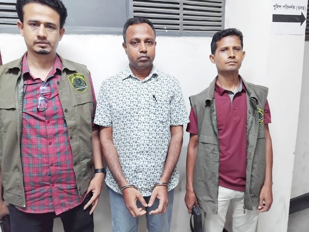 বাংলাদেশ কৃষক লীগের কেন্দ্রীয় কমিটির সম্পাদক মণ্ডলীর সদস্য আব্দুর রশিদ বখতিয়ার। ছবি: সংগৃহীত