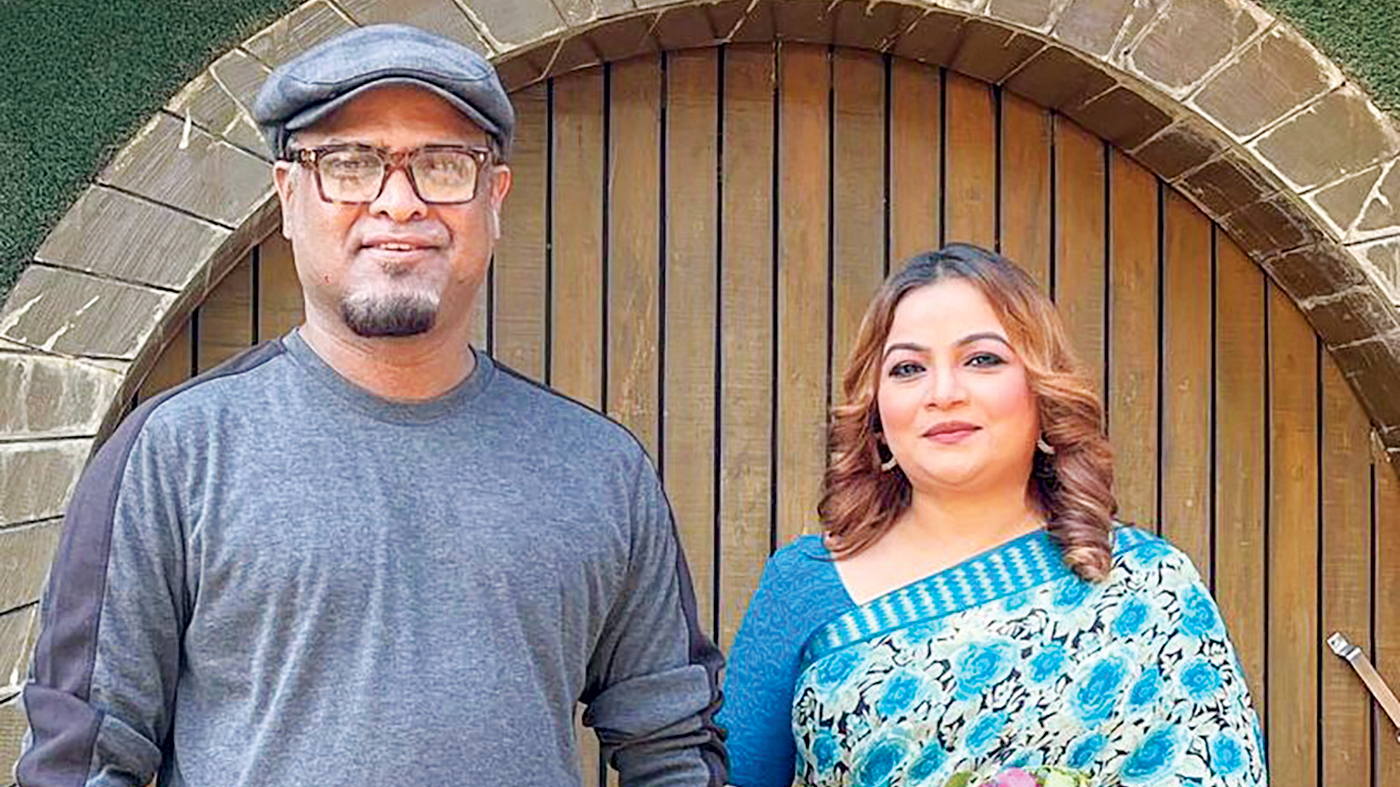 তুহিনের সুরে সাফিনার ‘অবুঝ প্রেমের সাতকাহন’