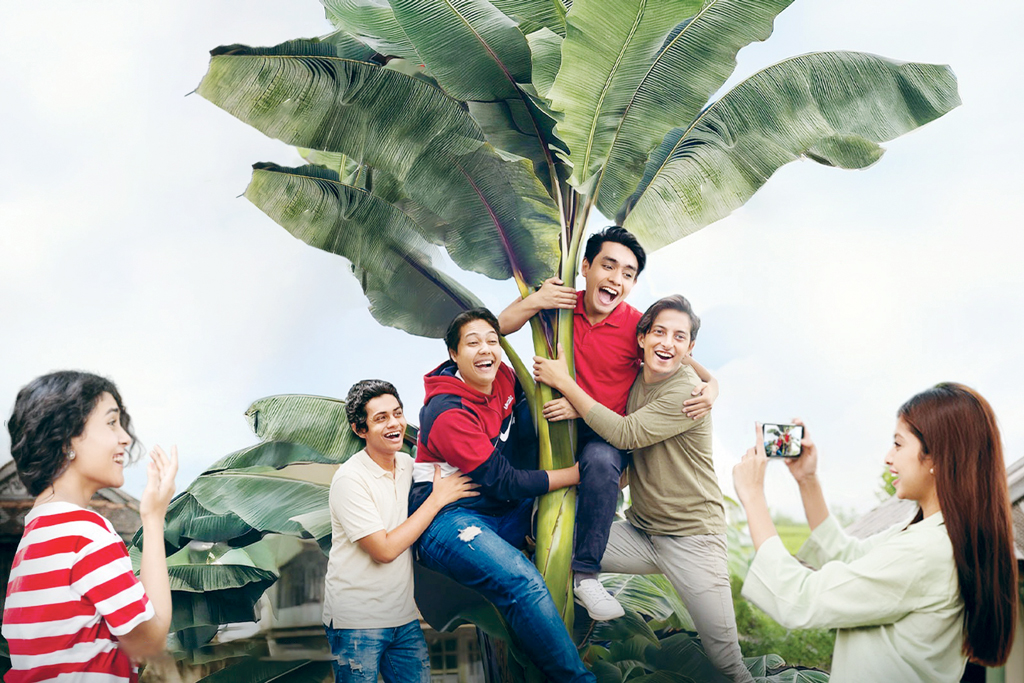 ঈদ উপলক্ষে শর্টফিল্ম ‘হোম নট কামিং’