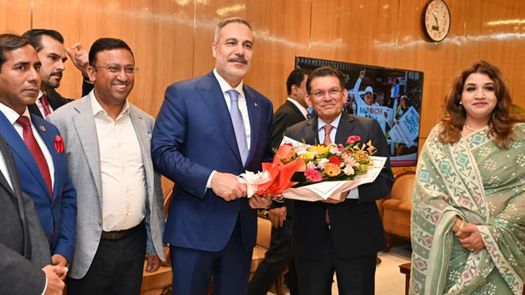ঢাকায় তুরস্কের পররাষ্ট্রমন্ত্রী হাকান ফিদান, কি আশা করছে আঙ্কারা