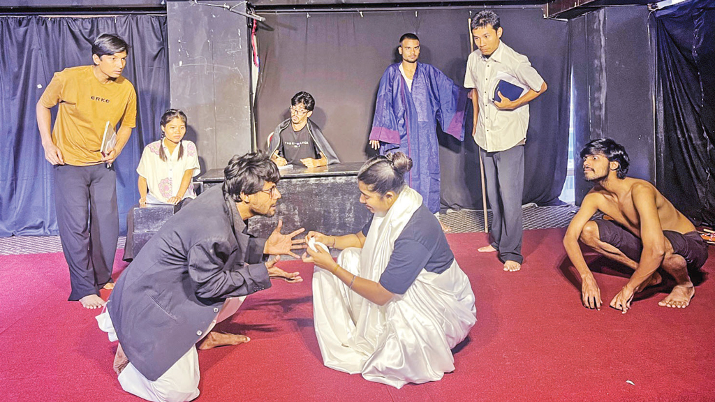 মঞ্চনাটক: কাল থেকে শিল্পকলায় তিন দিনব্যাপী নাট্যোৎসব